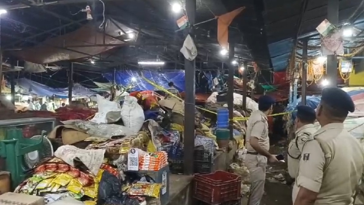 Bihar Breaking: पटना में ब्लैक आउट के दौरान दुकानदार की गोली मारकर हत्या, इलाके में मचा हड़कंप