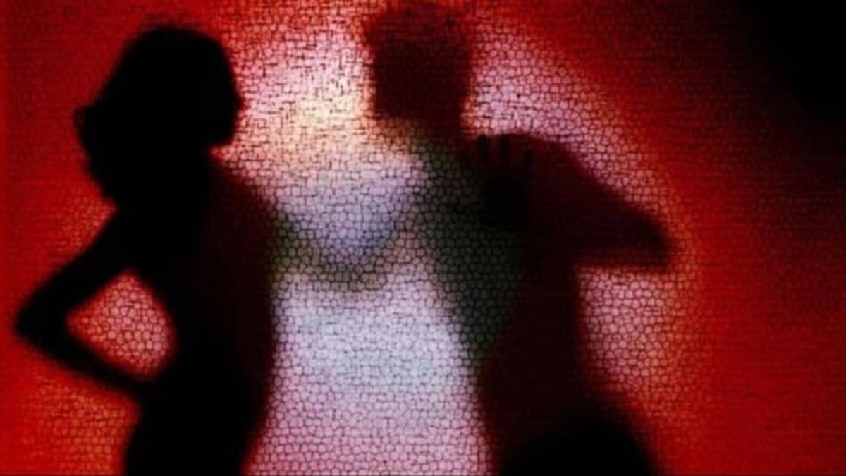 Bihar Crime: पड़ोसन के प्यार में हैवान बना पति, सालगिरह से पहले पत्नी की गला दबाकर की हत्या