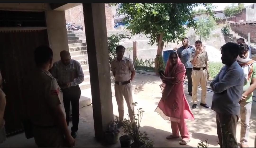 नांगल चौधरी: इंडियन पब्लिक स्कूल में एसएलसी विवाद, जांच से पहले स्कूल पर ताला, टीम लौटी बैरंग