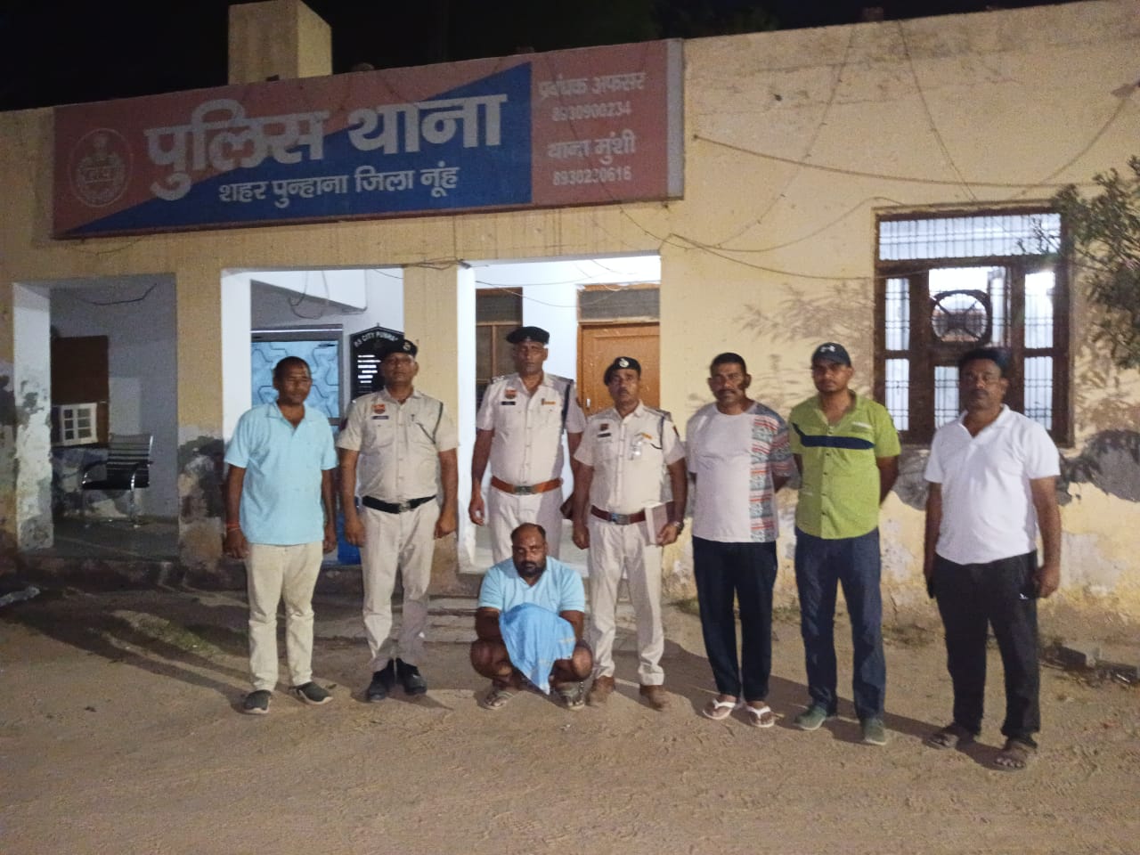 चोरी के मामलों में फरार आरोपी गिरफ्तार, तेलंगाना पुलिस को सौंपा गया