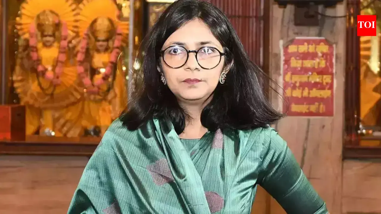 स्वाति मालीवाल की ‘भेड़-बकरियां’ वाली टिप्पणी पर मानहानि का केस, AAP विधायक ने दी कोर्ट में शिकायत