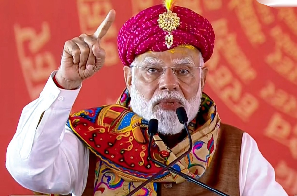 ‘दुनिया हिल गई थी…PM Modi ने याद किया पोखरण परमाणु परीक्षण का दौर, बोले- ‘विश्वभर की शक्तियां भारत को दबोचने मैदान में उतरीं, मगर हम डरे नहीं’