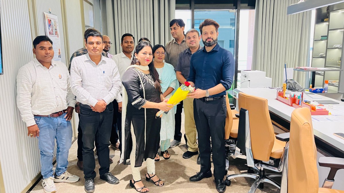 राज्य कर अधिकारी संवर्ग के वेतनमान में विसंगति दूर करने की मांग, छत्तीसगढ़ राज्य कर अधिकारी संघ ने सौंपा ज्ञापन