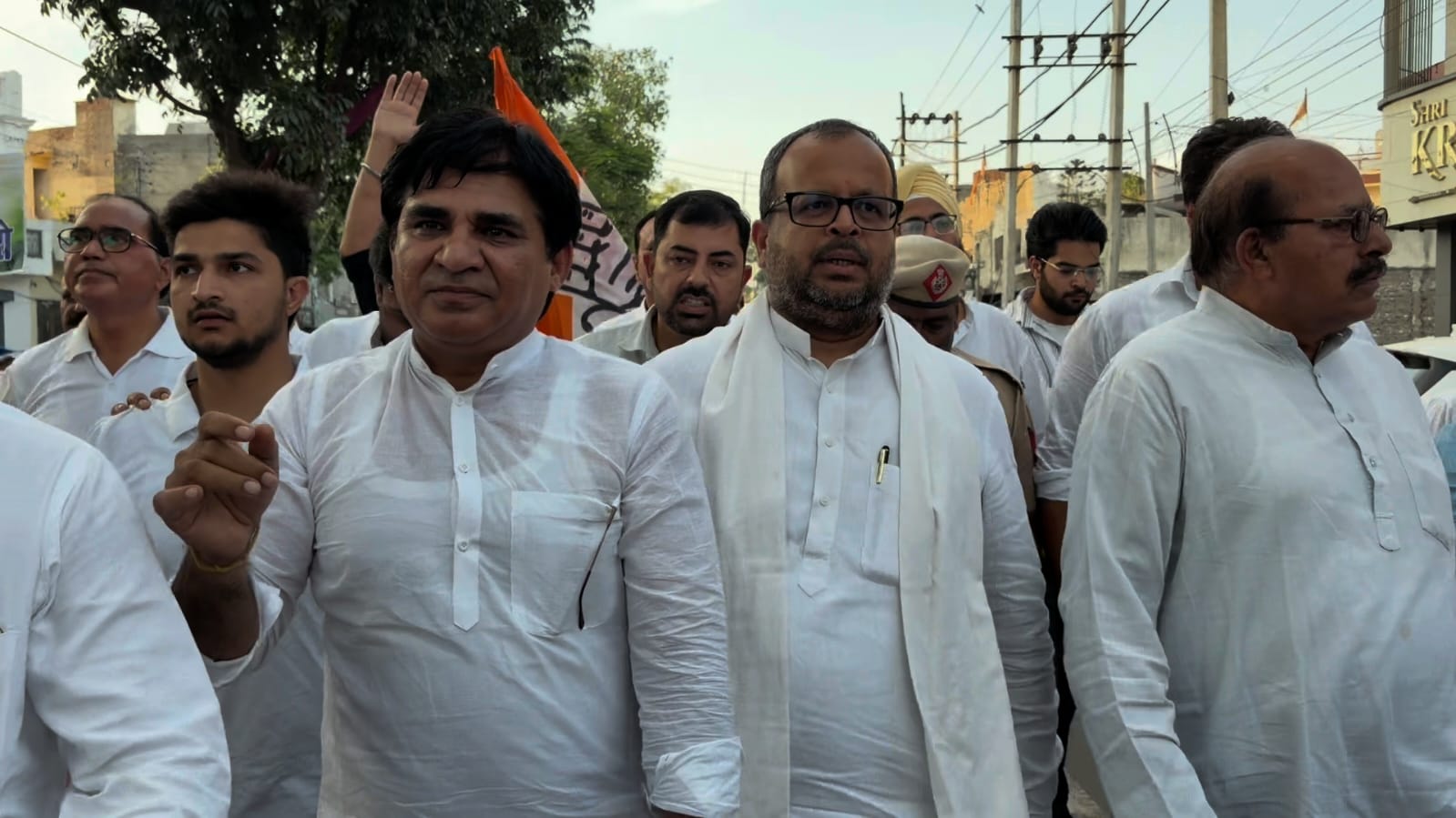 यमुनानगर में विपक्ष का बड़ा शक्ति प्रदर्शन: सांसद वरुण मुलाना के नेतृत्व में कांग्रेस कार्यकर्ताओं ने कानून व्यवस्था पर उठाए सवाल
