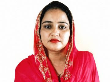 महिला सरपंच पर गिरी गाज, DC ने किया तत्काल सस्पेंड