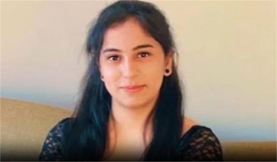 एक दिन की बेटी से छिन गया मां का साया: डिलीवरी के बाद बिगड़ी हालत, टूटी सांसें, परिजनों ने डॉक्टरों पर लगाया गंभीर आरोप