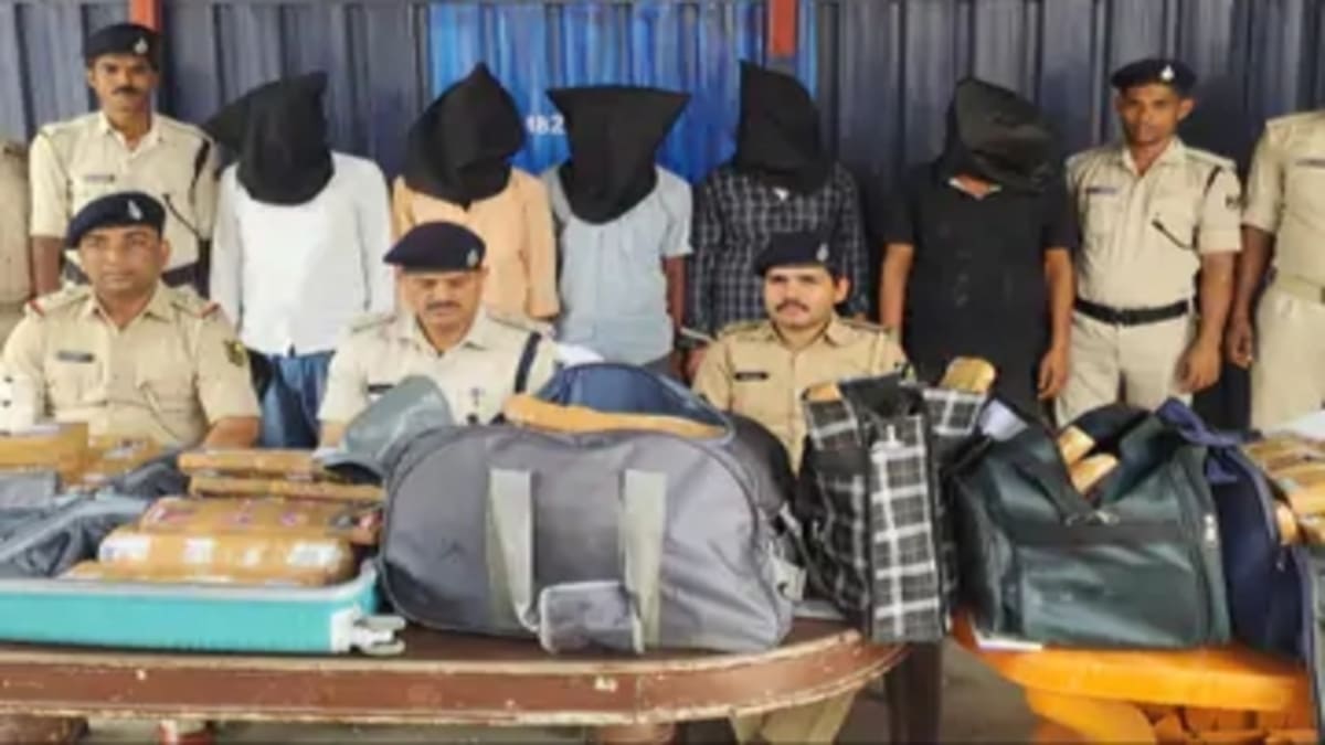 पुलिस की बड़ी कार्रवाई, 4 लाख का कोडीनयुक्त कफ सिरप बरामद, 5 तस्कर गिरफ्तार