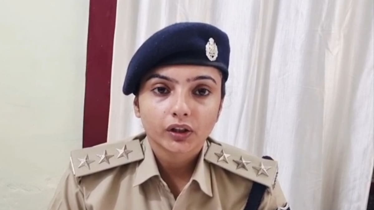 पारू में छापेमारी करने गई पुलिस टीम पर हमला, पांच आरोपी गिरफ्तार, गाड़ी क्षतिग्रस्त