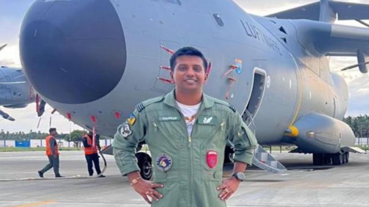 ​जोरहाट एयरबेस पर बड़ा हादसा: AN-32 विमान क्रैश, फ्लाईट लेफ्टिनेंट शुभम कुमार समेत 5 जवान शहीद