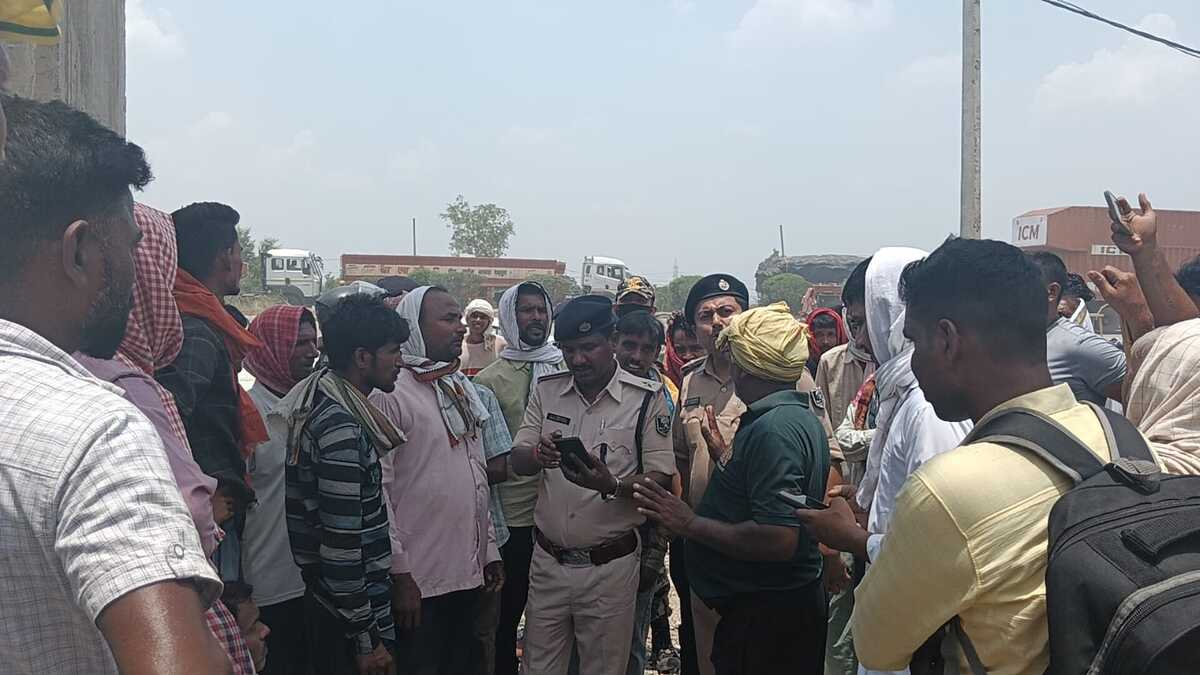 कैमूर में निर्माणाधीन ALIMCO केंद्र में बड़ा हादसा, 5 टन का तार गिरने से मजदूर की दर्दनाक मौत, परिजनों का हंगामा