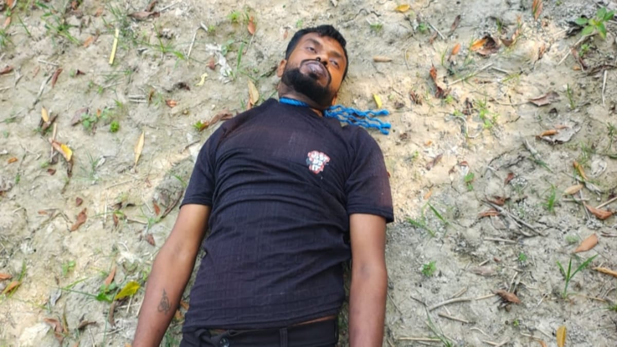 ​मोतिहारी में प्रेम जाल ने ली जान, प्रेमिका के गांव में पेड़ से लटका मिला विवाहित युवक का शव