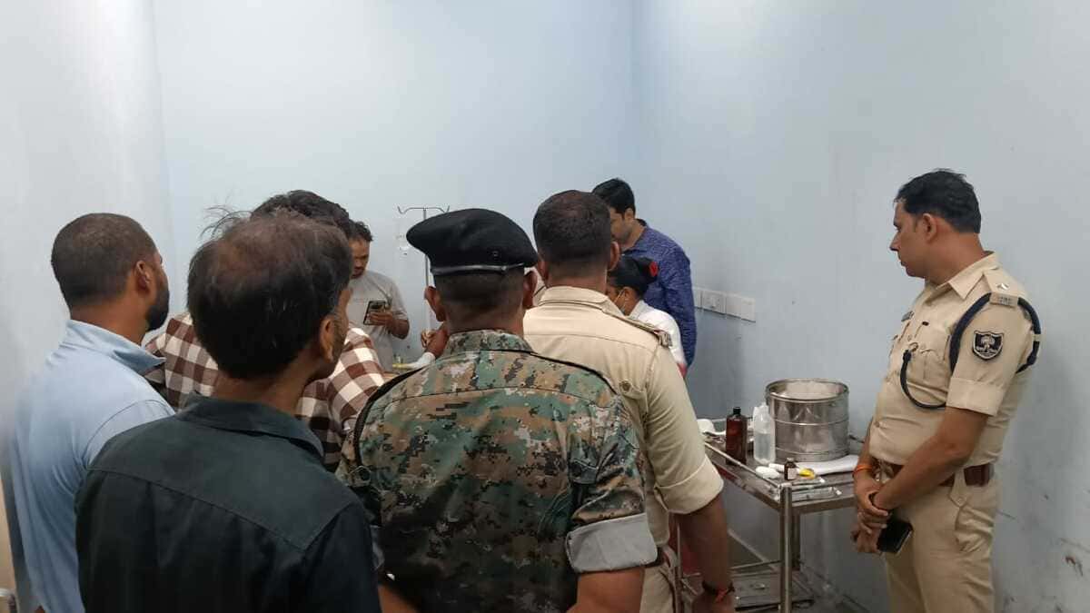 बॉलीवुड अभिनेता पंकज त्रिपाठी के भाई पर जानलेवा हमला, पटना में चल रहा इलाज, दहशत में परिवार