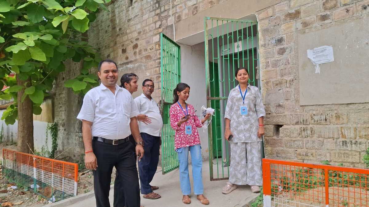 ​बिहार पुलिस विशेष शाखा सिपाही भर्ती परीक्षा आज, 83 पदों के लिए कड़ी सुरक्षा व्यवस्था, परीक्षार्थियों के लिए चलीं 7 स्पेशल ट्रेनें
