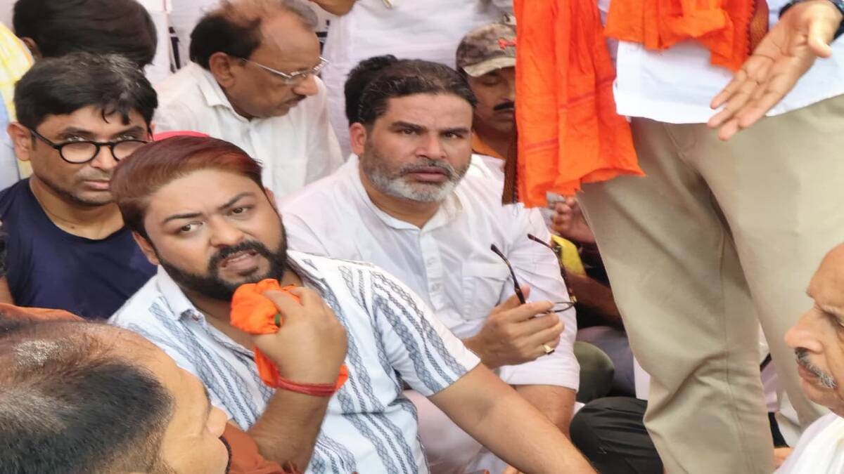 भरत तिवारी एनकाउंटर: महापंचायत में गरजे प्रशांत किशोर, बोले- बिहार संविधान से चलेगा, किसी के निजी शासन से नहीं