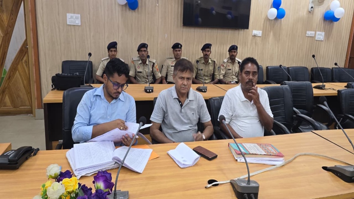 मुहर्रम पर शांति और सौहार्द कायम, चप्पे-चप्पे पर प्रशासन की पैनी नजर, 902 अधिकारी तैनात