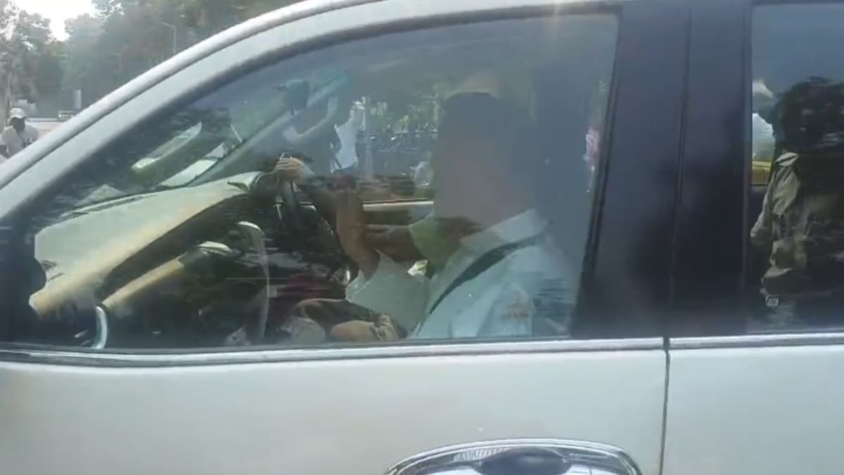 नीतीश से मिलने पहुंचे आरसीपी सिंह को घंटों कराया गया इंतजार, मुलाकात न होने से बढ़ी सियासी सरगर्मी
