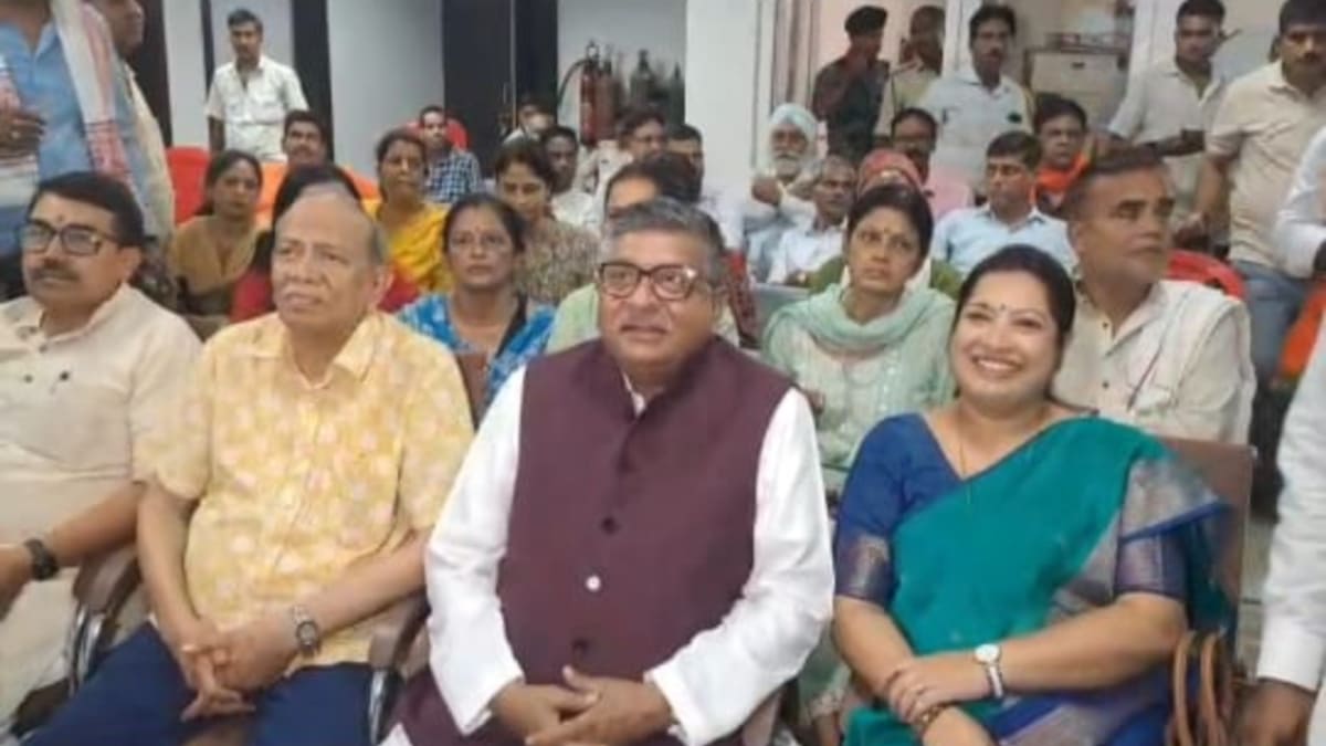 135वें मन की बात में गूंजा वोकल फॉर लोकल का मंत्र, जानिए क्या बोले पटना साहिब सांसद