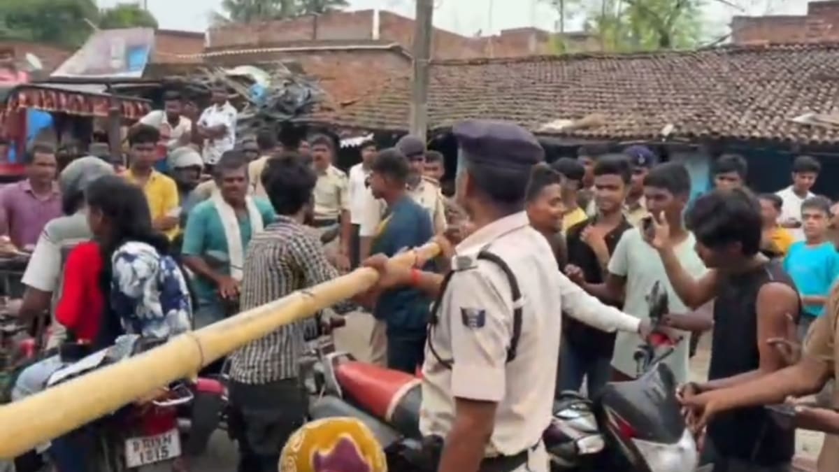सहरसा में बिजली संकट को लेकर हंगामा, ग्रामीणों ने चार घंटे तक जाम की मुख्य सड़क