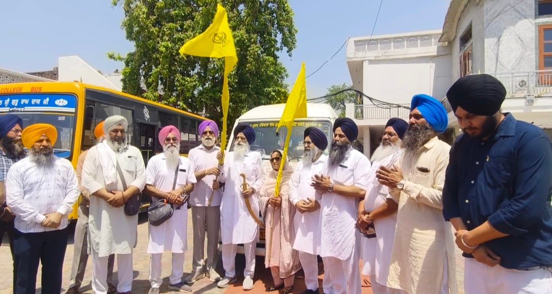 शहीदी दिवस पर पाकिस्तान रवाना हुआ सिख श्रद्धालुओं का जत्था, 94 यात्रियों को मिला वीजा