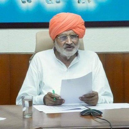 खाद की किल्लत पर सख्त हुए कृषि मंत्री श्याम सिंह राणा, बोले- किसानों को नहीं होने देंगे परेशानी, लापरवाही पर होगी कार्रवाई