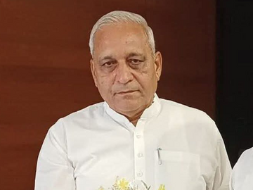इमरजेंसी लोकतंत्र पर सबसे बड़ा हमला थी, कांग्रेस ने संविधान की धज्जियां उड़ाईं: रणबीर गंगवा
