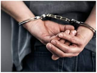 बठिंडा: होम्योपैथिक क्लीनिक पर पेट्रोल बम फेंकने वाले 2 आरोपी गिरफ्तार, भागने की कोशिश में टूटा हाथ-पैर