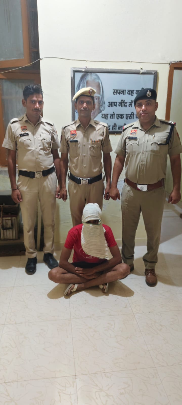 5 साल से फरार 2 हजार का इनामी आरोपी नूंह पुलिस के हत्थे, राजस्थान पुलिस को सौंपा