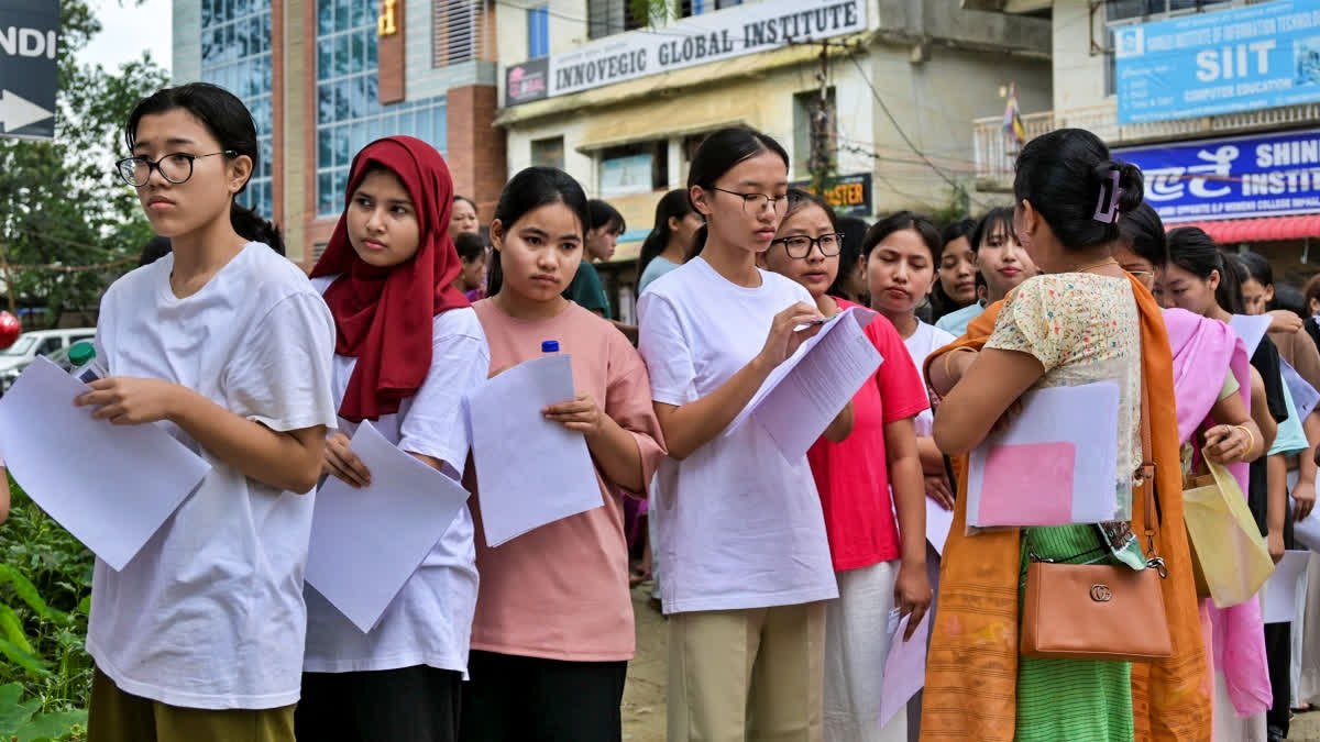 NEET UG 2026 Re-Exam Updates: देशभर में शांतिपूर्ण तरीके से संपन्न हुआ री-एग्जाम, 551 शहरों में हुई परीक्षा