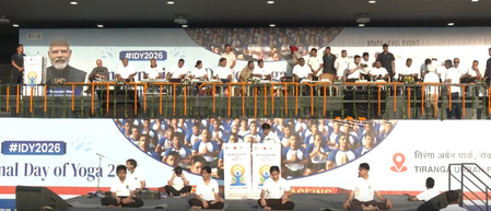 अंतरराष्ट्रीय योग दिवस पर चंडीगढ़, पंजाब और हरियाणा में योग की धूम, हजारों लोगों ने किया सामूहिक योगाभ्यास