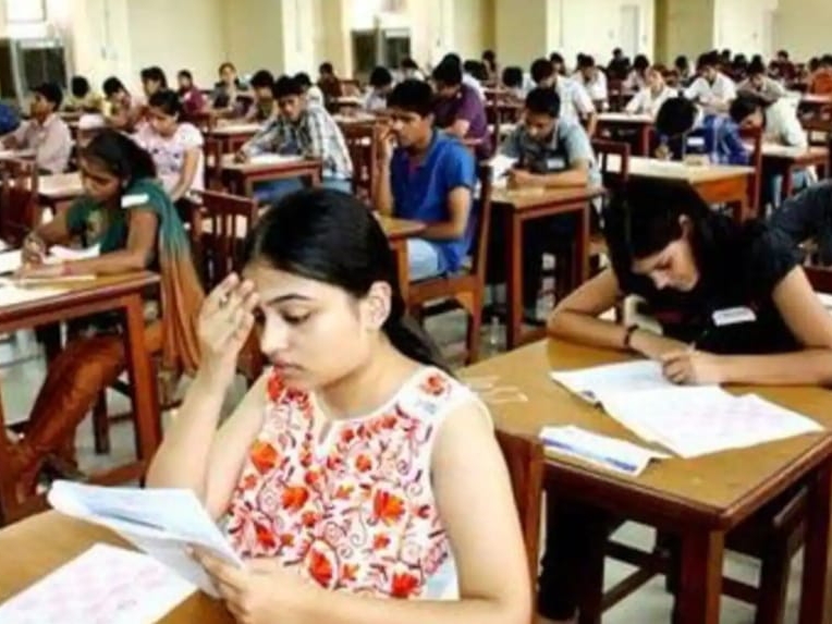 NEET परीक्षा को लेकर नारनौल प्रशासन अलर्ट, 9 केंद्रों पर 3800 अभ्यर्थी देंगे परीक्षा; सुरक्षा के कड़े इंतजाम