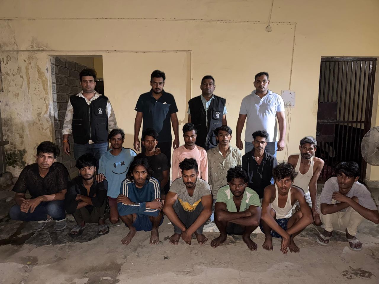 गुरुग्राम में पुलिस का बड़ा एक्शन: अवैध रूप से रह रहे 13 बांग्लादेशी नागरिक गिरफ्तार, डिपोर्ट करने की तैयारी