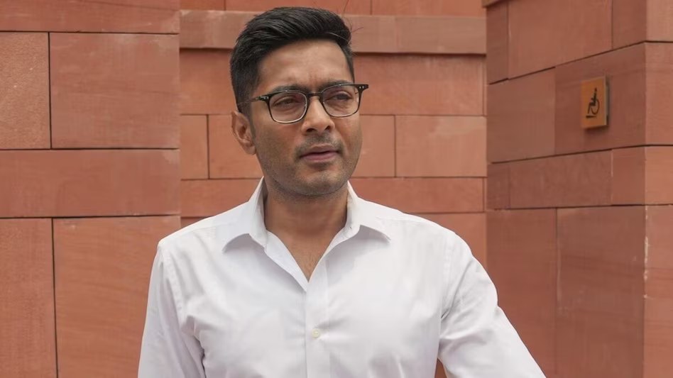 फर्जी हस्ताक्षर मामला : एक बार फिर CID दफ्तर पहुंचे अभिषेक बनर्जी, कुणाल घोष को भी बुलाया गया
