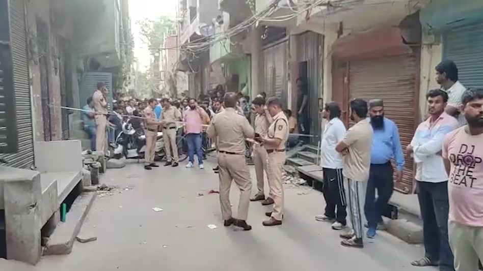 दिल्ली क्राइम: राशिद हत्याकांड का मुख्य आरोपी हारून सैफी गिरफ्तार, पुलिस मुठभेड़ में पैर में लगी गोली