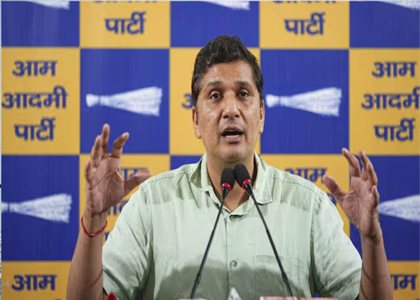 जनकपुरी दुष्कर्म मामले में सौरभ भारद्वाज पर FIR, पीड़िता की पहचान उजागर करने का आरोप