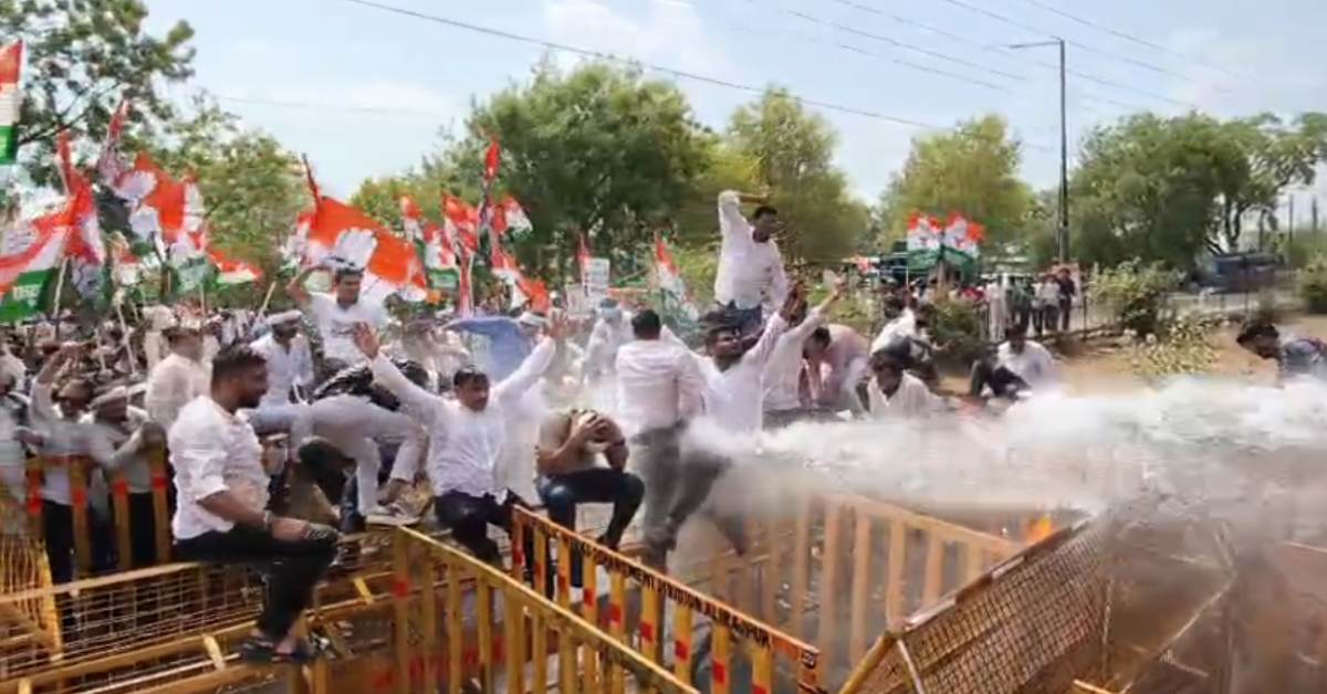 आलीराजपुर में युवक कांग्रेस का प्रदर्शन: कलेक्ट्रेट का घेराव कर नारेबाजी, पुलिस ने चलाया वॉटर कैनन
