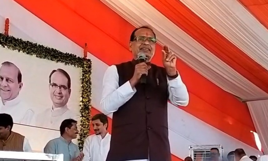 ‘हम जनता के सेवक हैं, फिर कैसा स्वागत?’ केंद्रीय मंत्री शिवराज सिंह चौहान ने शुरू की अनोखी परंपरा, गरीबों की मदद की अपील