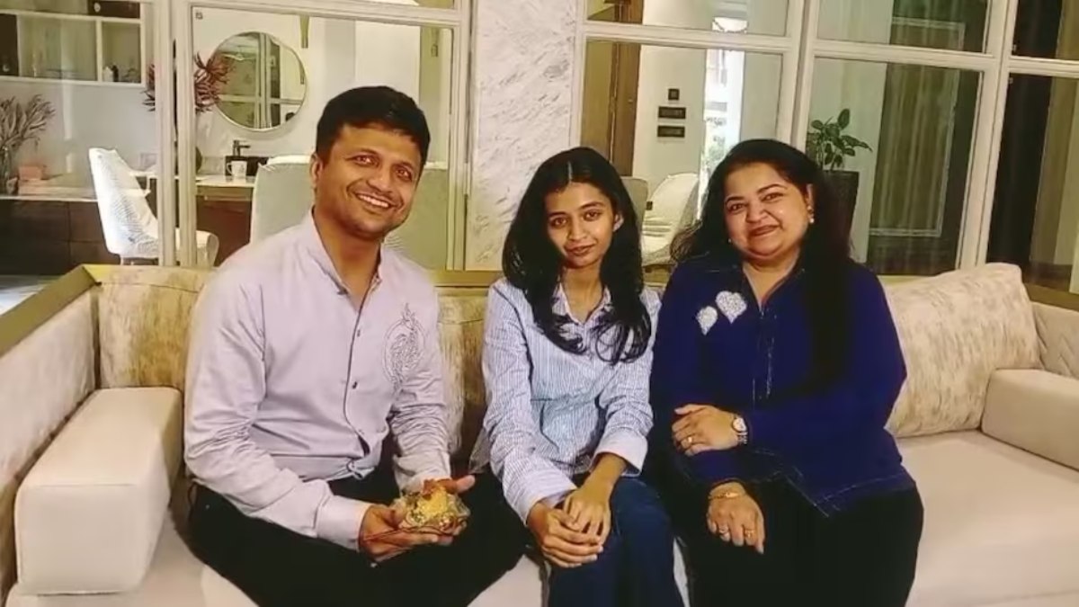 CBSE Topper Avni Kejriwal: सीबीएसई 12वीं परीक्षा में रांची की अवनी केजरीवाल ऑल इंडिया टॉप, री-इवैल्यूएशन के बाद फाइनल रिजल्ट जारी, 500 में से 500 नंबर हासिल किए