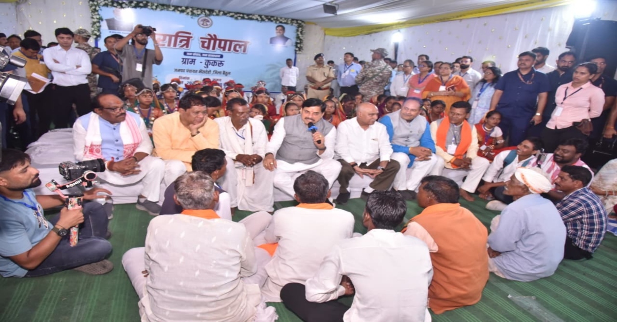 हिल स्टेशन कुकरू पहुंचे CM डॉ. मोहन यादव, ग्रामीणों-महिलाओं ने बताया पहले से कितनी बेहतर हुई जिंदगी