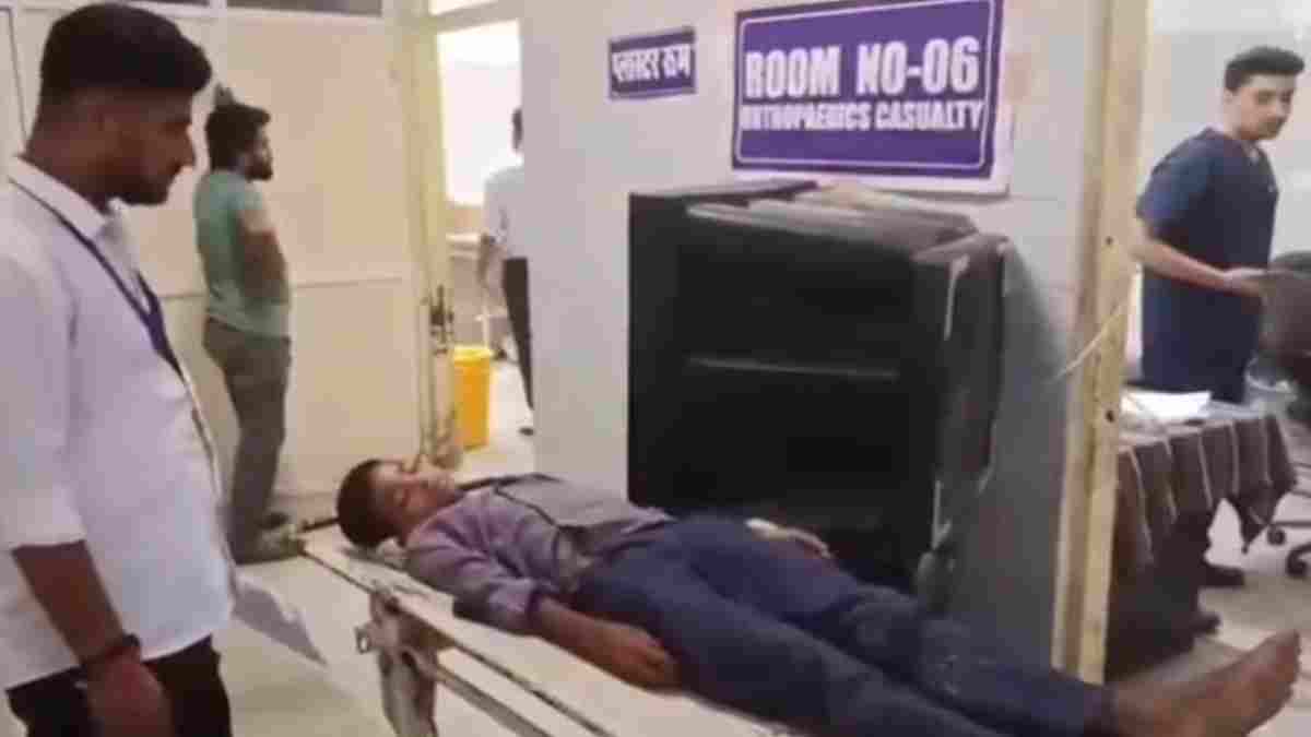 मंदिर के सामने चल रहे भंडारे के बीच फायरिंग:13 साल के बच्चे को लगी गोली, आरोपी फरार 