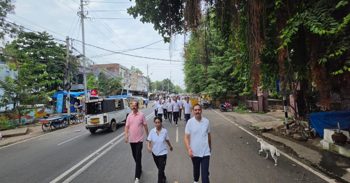 तोंद घटेगी, फिटनेस बढ़ेगी! MP GRP की अनोखी पहल, मोटे पुलिसकर्मियों को फिट करने खुद ट्रैक पर उतरे ADG