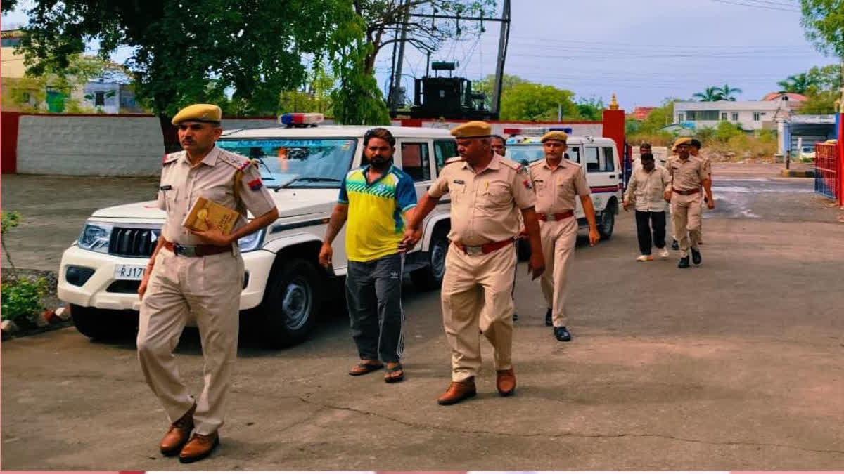 Rajasthan News: कांप उठेगी रूह; ₹35 लाख में बिक रही थीं मासूम बच्चियां, झालावाड़ पुलिस ने मुंबई से छुड़ाईं 10 लड़कियां