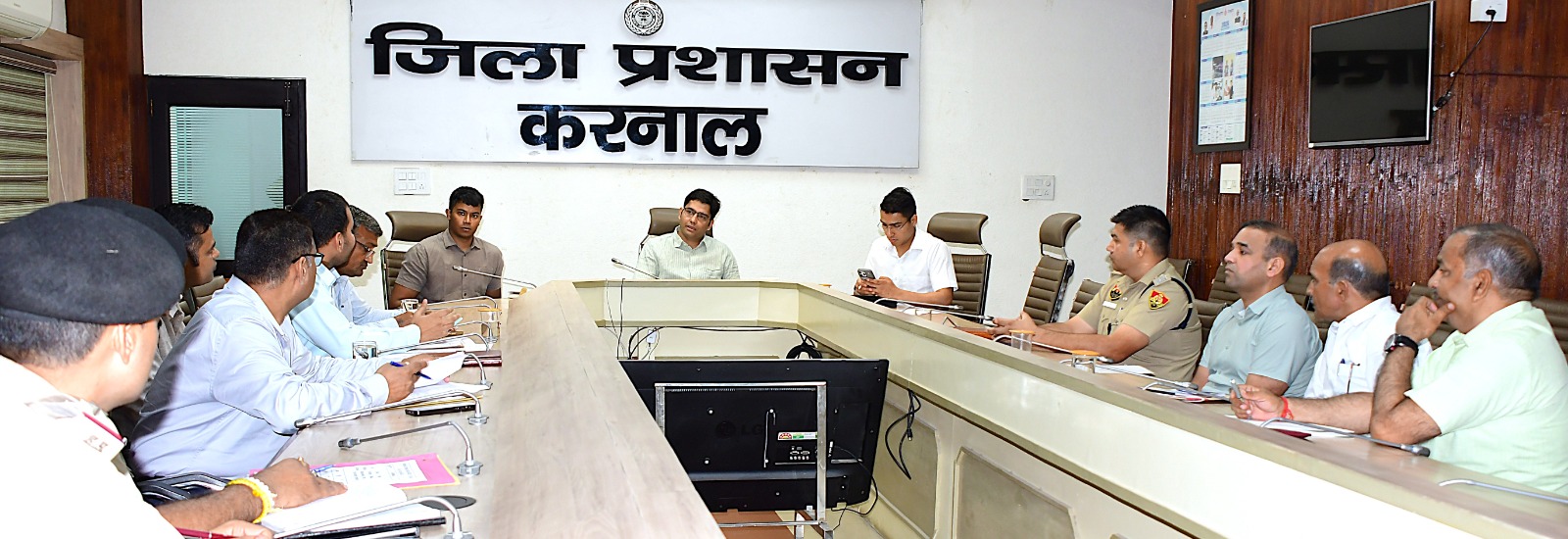 करनाल में अवैध खनन पर सख्ती, डीसी डॉ. आनंद कुमार शर्मा ने अधिकारियों को दिए कड़े कार्रवाई के निर्देश