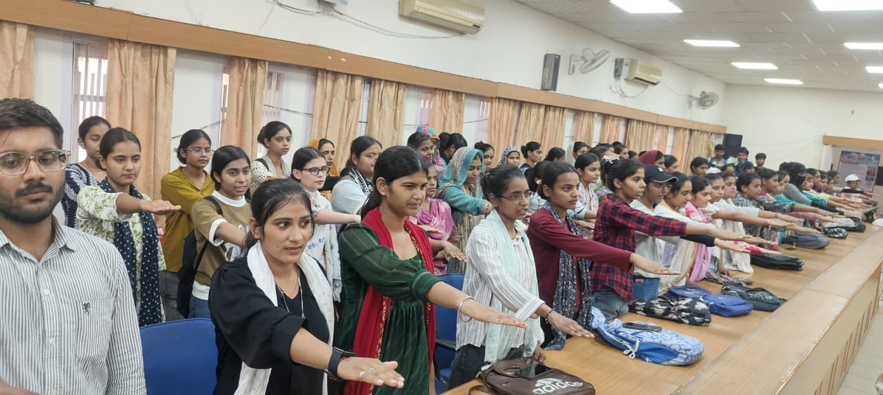 नशे के खिलाफ नारनौल की हुंकार, युवाओं ने ली नशामुक्ति की शपथ