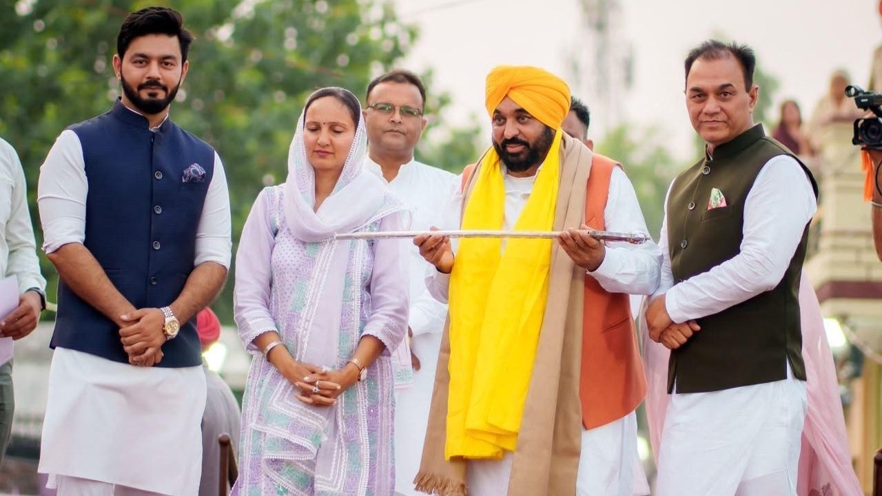 चब्बेवाल में CM मान का विपक्ष पर हमला, बोले- धर्म की आड़ में मेरे खिलाफ रची जा रही साजिशें