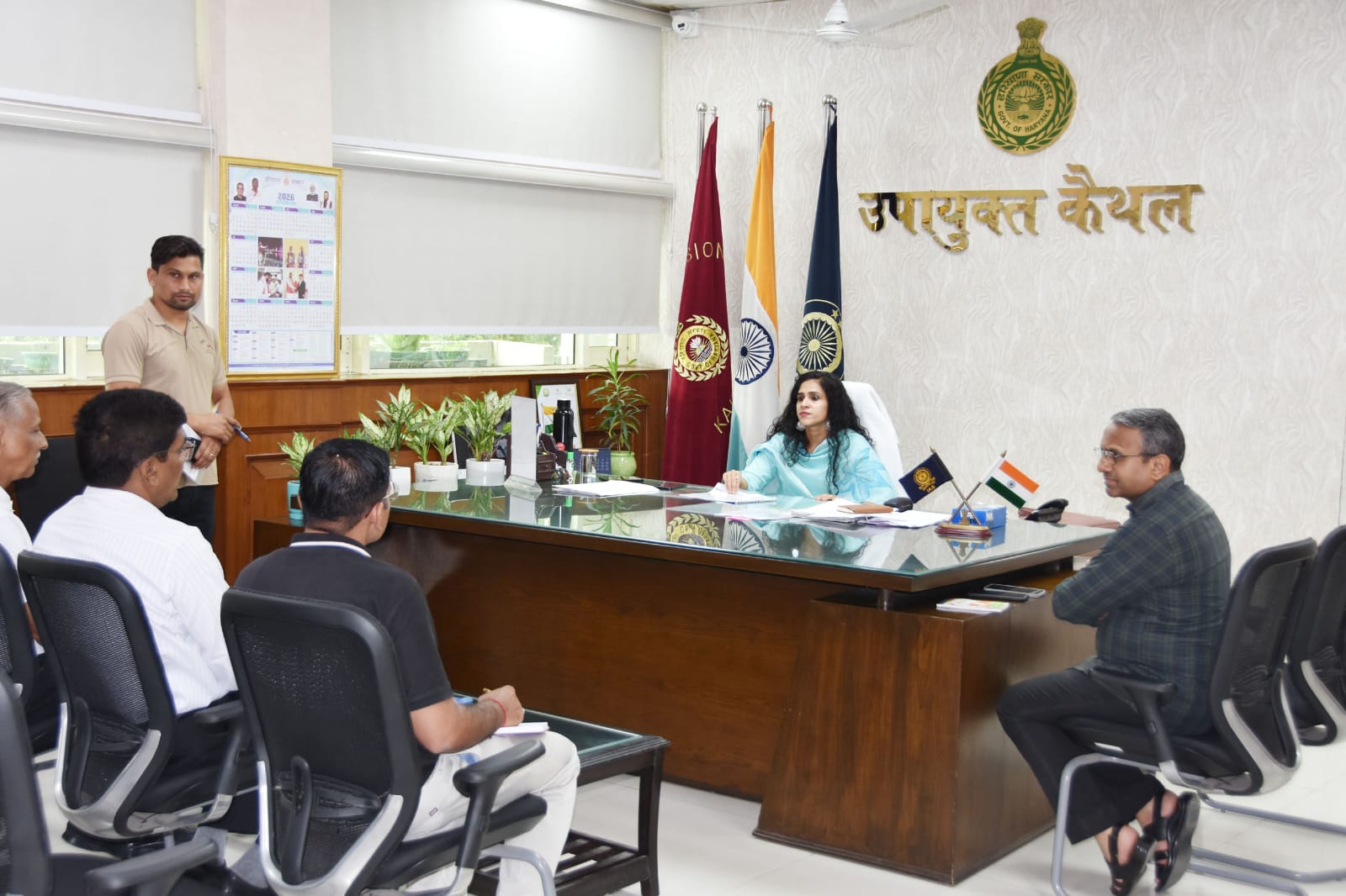 डीसी अपराजिता की नई पहल: पुराने और कटे-फटे कपड़े अब बनेंगे जरूरतमंदों की मदद और पर्यावरण संरक्षण का माध्यम