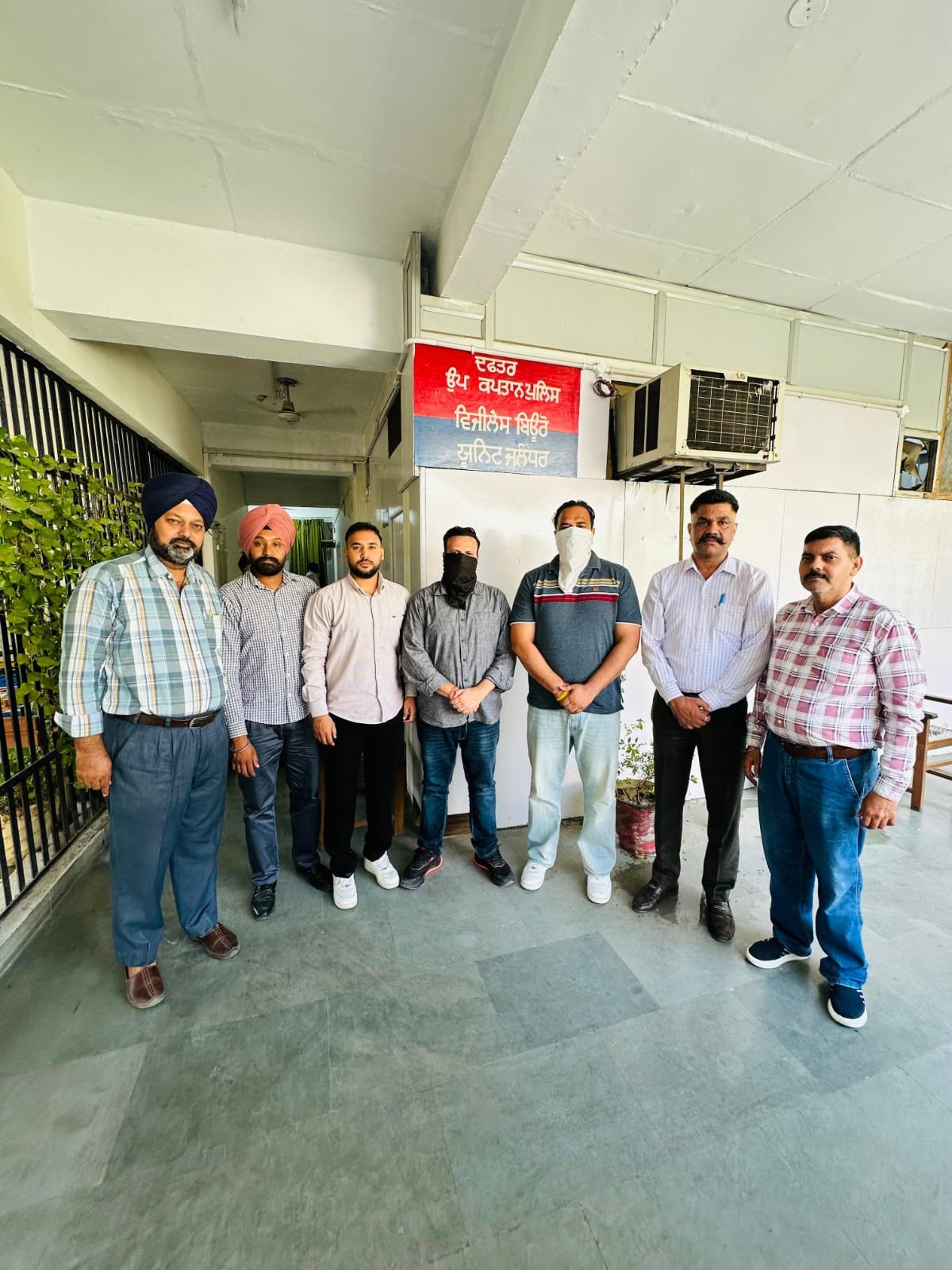 धान भंडारण के बदले 1.20 लाख की रिश्वत लेने के आरोप में इंस्पेक्टर और जूनियर ऑडिटर गिरफ्तार