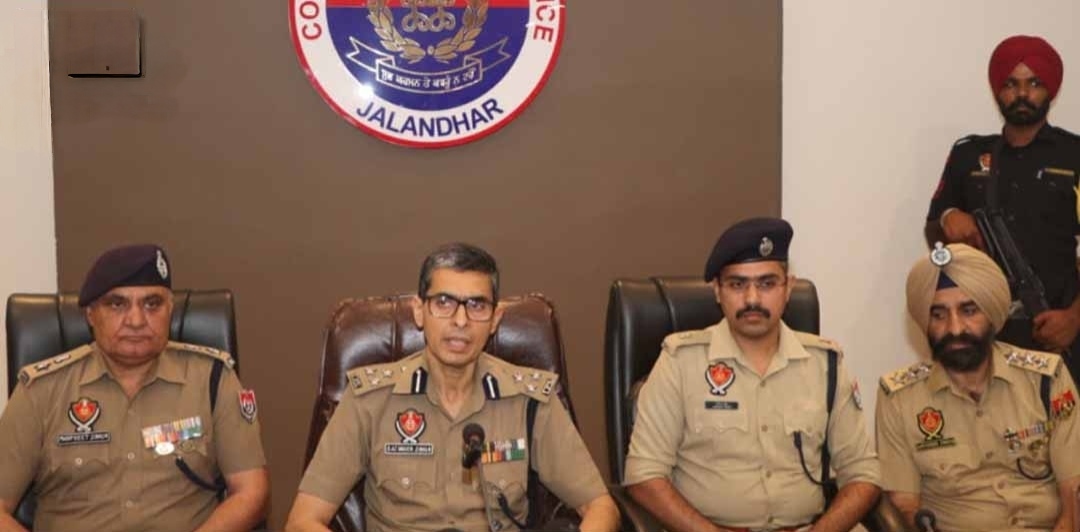 जालंधर में बड़ी कार्रवाई: भारत की खुफिया जानकारी पाकिस्तान भेजने के आरोप में तीन गिरफ्तार, UAPA के तहत केस दर्ज