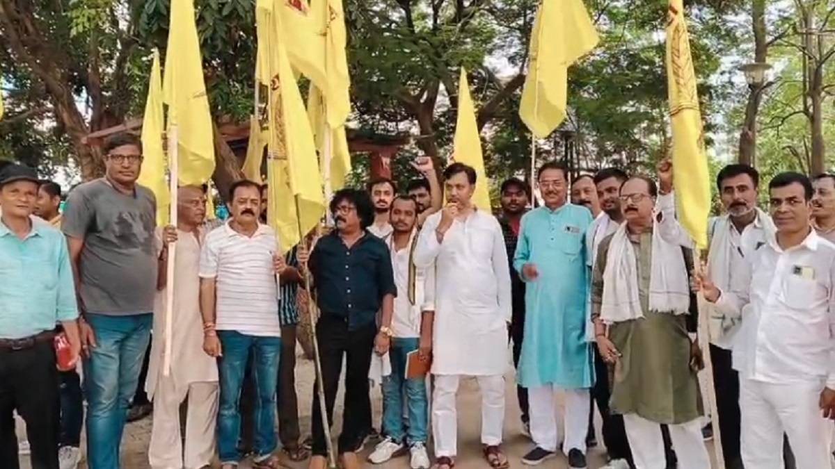 ‘टिकट पर हक हमारा’, गांधी मैदान में कायस्थ बैठकी का आयोजन, बांकीपुर सीट पर ठोका दावा