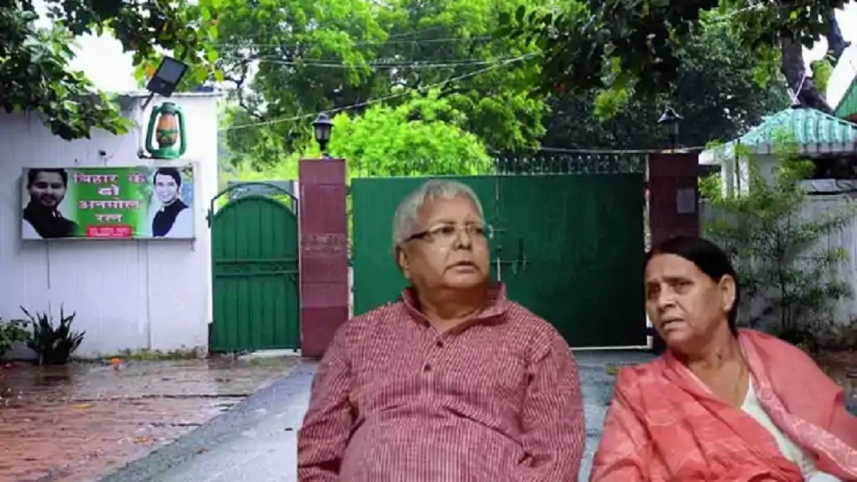 आवास खाली करने के मूड में नहीं राबड़ी देवी, सिंगापुर से लौटने के बाद लालू यादव लेंगे बड़ा फैसला