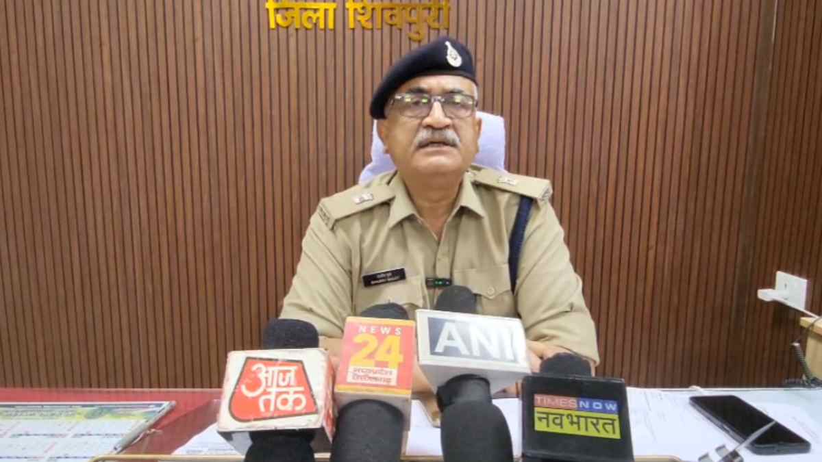 MP से भागकर गुजरात पहुंचा कपल, पुलिस ने दबोचा तो युवक ने गर्लफ्रेंड का रेत दिया गला, फिर की सुसाइड की कोशिश